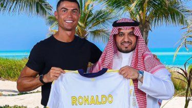 Cristiano Ronaldo Renueva su Contrato con Al Nassr en Arabia Saudita
