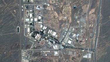 EEUU Bombardea Instalaciones Nucleares en Irán: Detalles del Ataque