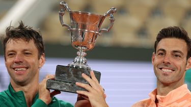 Horacio Zeballos, Campeón de Dobles en Roland Garros