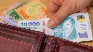 Los Salarios Volverían a Recuperarse en Mayo