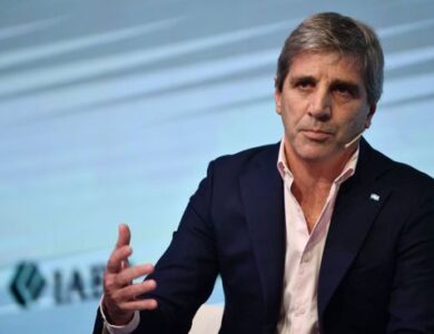 Luis Caputo recibe al FMI con los deberes cumplidos en materia fiscal