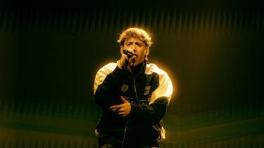 Paulo Londra Regresa a los Escenarios con un Show Espectacular en el Movistar Arena