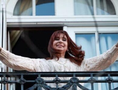 Venta del departamento superior a la prisión domiciliaria de Cristina Kirchner