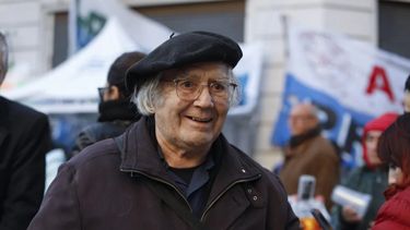 Visita de Adolfo Pérez Esquivel a Cristina Kirchner en un Momento Crítico