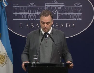 El Gobierno enviará al Congreso el proyecto para sancionar a funcionarios que incumplan con el déficit cero