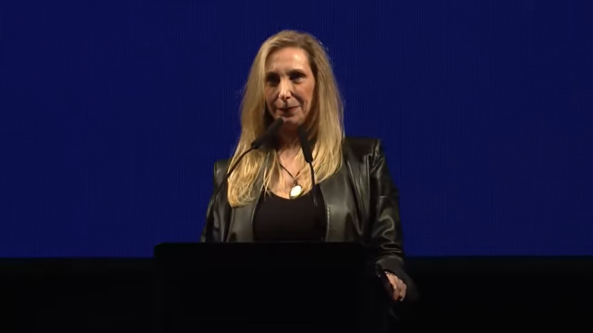 Manuel Adorni se refirió a los audios de Karina Milei y alimentó sospechas internas