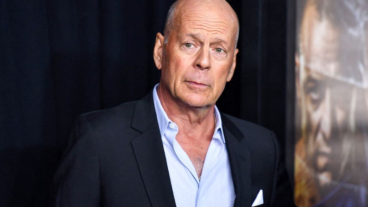 no recuerda su carrera y apenas puede hablar