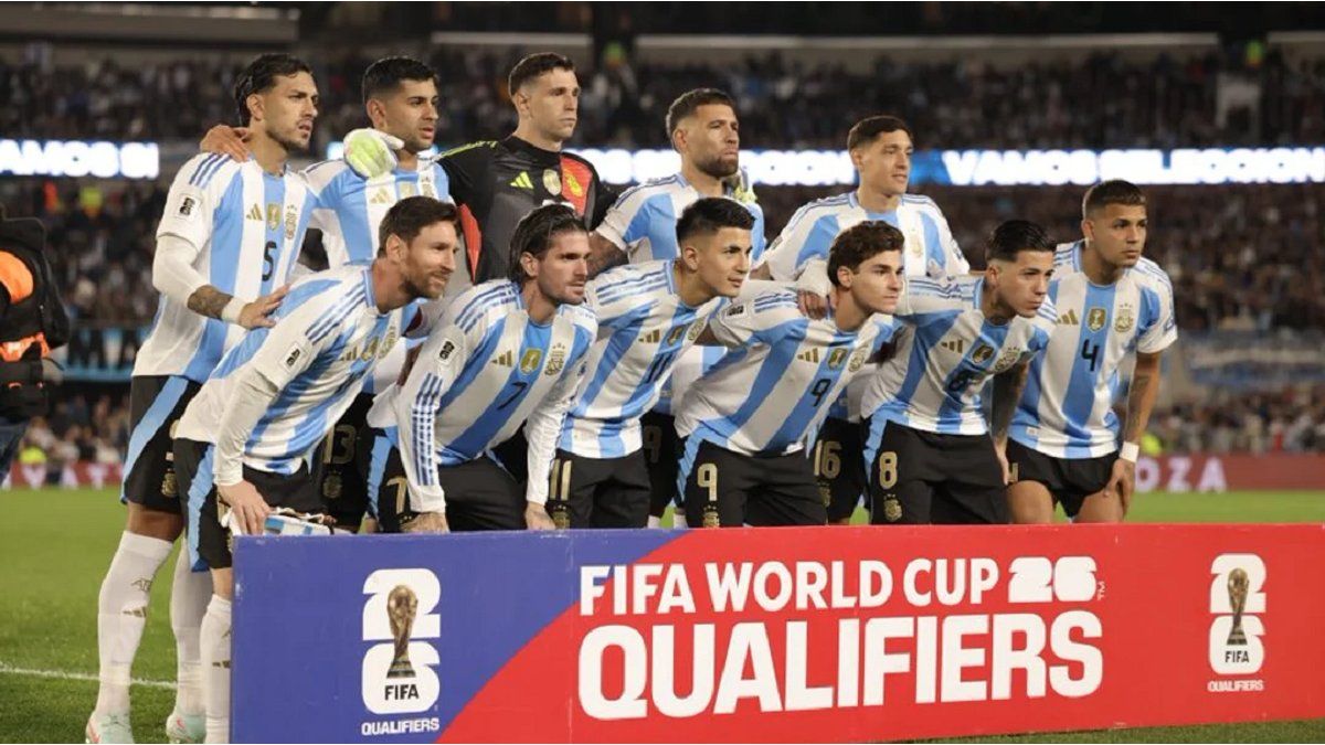 Tras casi dos años y medio como líder, la Selección argentina dejó de ser líder del ranking FIFA