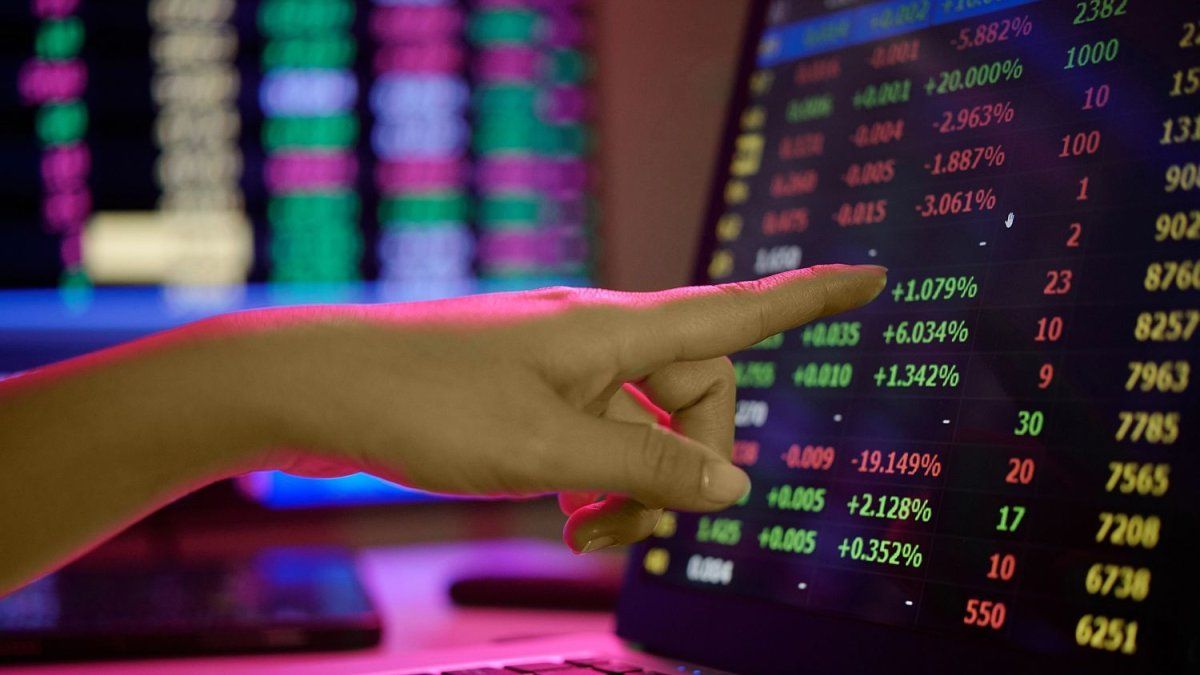 Banza lanza comisiones 0% para la compra de acciones y Cedears