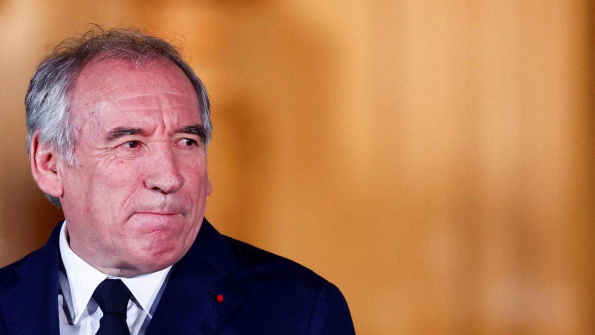 cayó el Gobierno luego de que el primer ministro perdiese votación de confianza en la Asamblea Legislativa