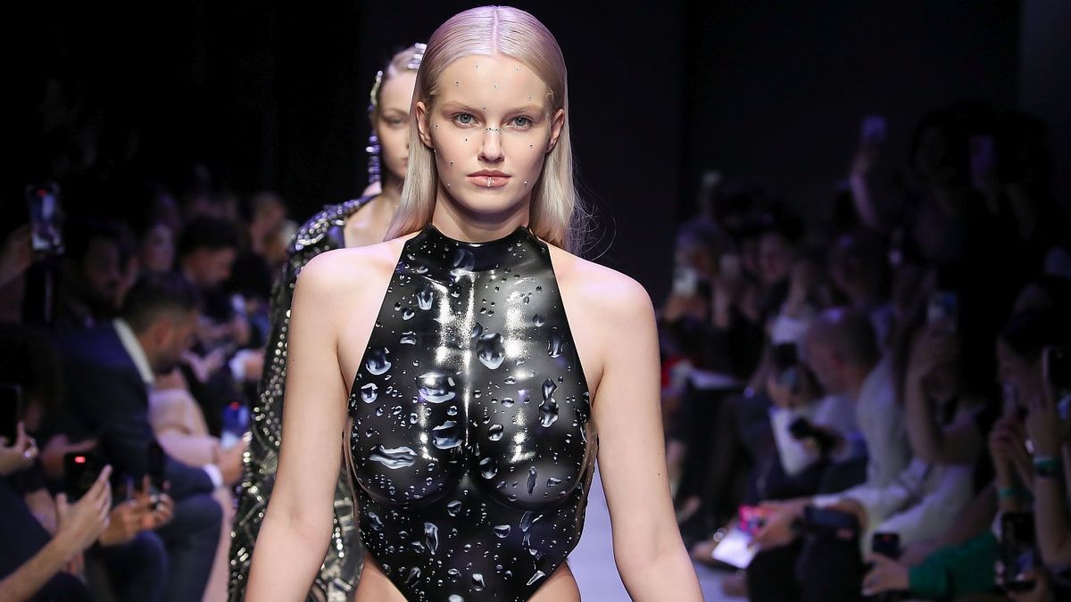 Diseñadores latinoamericanos brillan en el Moscow Fashion Week y ganan protagonismo global