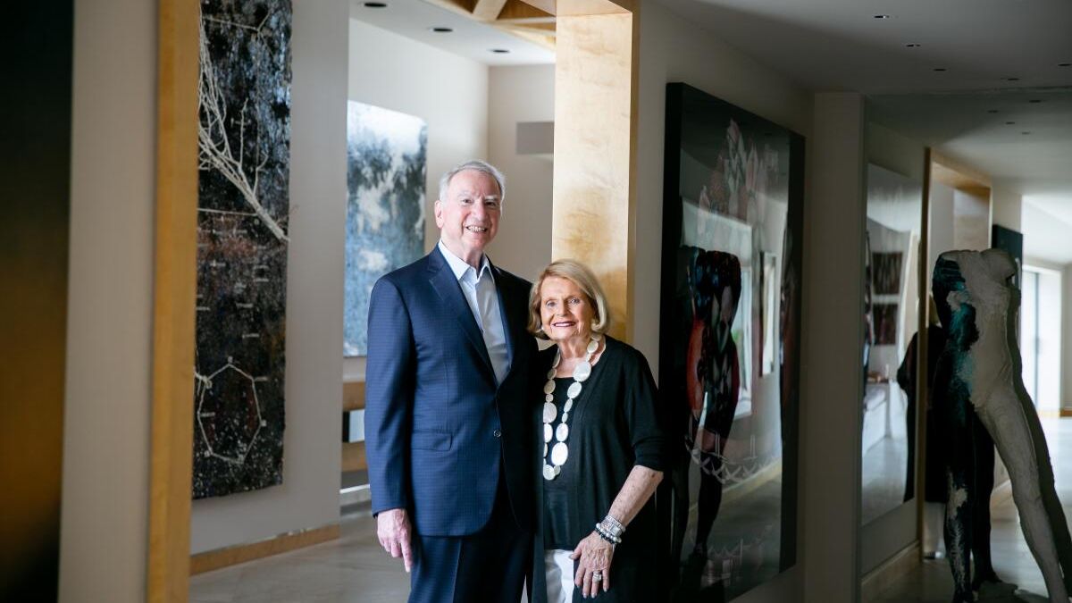 El magnate de la informática que facturó miles de millones y ahora los regala: quien es Irwin Jacobs