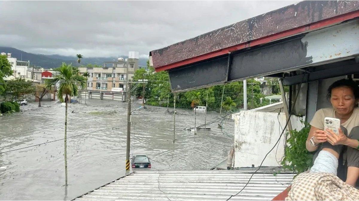 El tifón Ragasa dejó 17 muertos en Taiwán y obliga a China a evacuar a más de 2 millones de personas