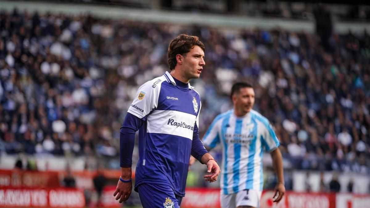 Gimnasia y Atlético Tucumán jugaron sin luz los últimos 15 minutos de partido