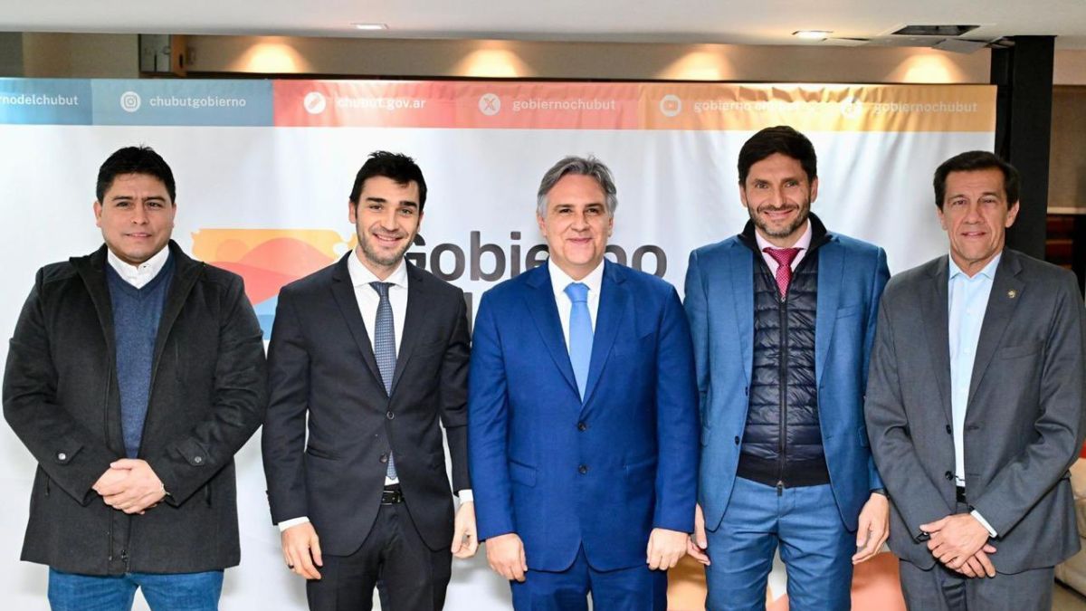 Gobernadores de Provincias Unidas se reúnen tras la derrota libertaria en las elecciones bonaerenses
