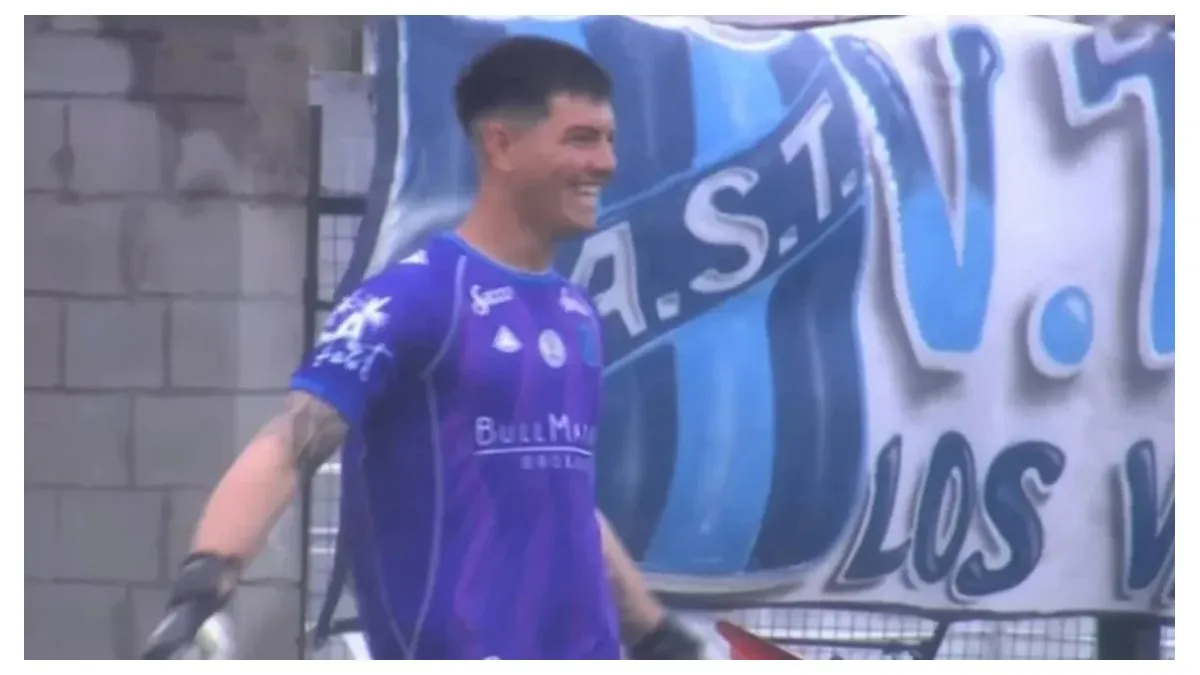 gol del arquero de San Telmo ante Gimnasia de Jujuy de arco a arco