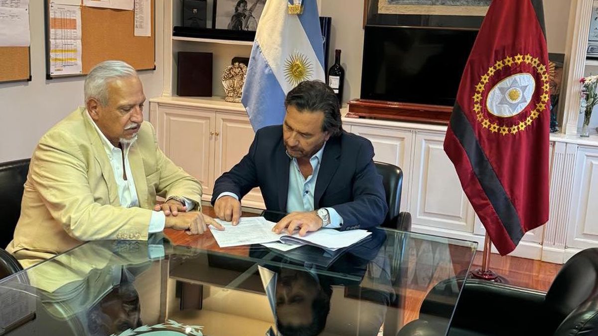 Gustavo Sáenz se reunió con el senador Juan Carlos Romero buscando ampliar su base electoral