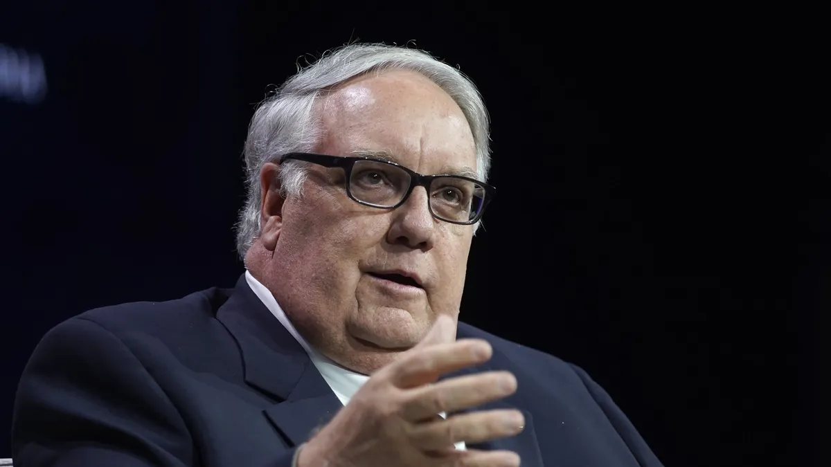 Su padre es uno de los millonarios más ricos del mundo y donó 80 millones de dólares para ayudar a Ucrania: Así es Howard Buffett
