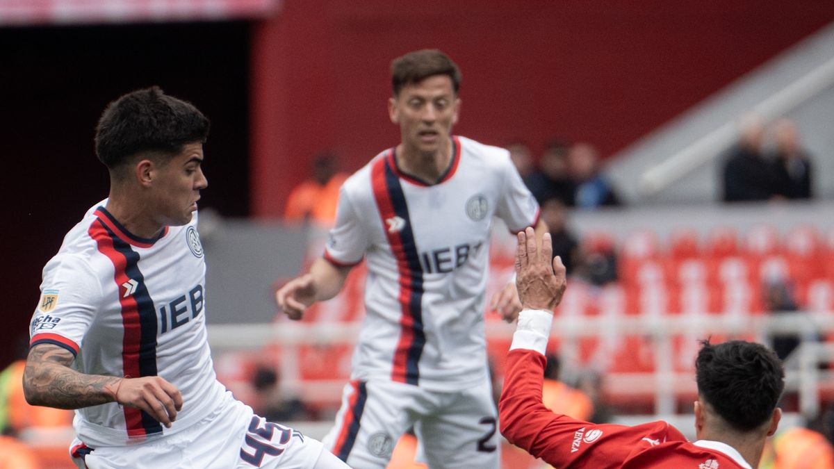 Independiente sacó apenas un empate ante San Lorenzo y extiende su crisis deportiva