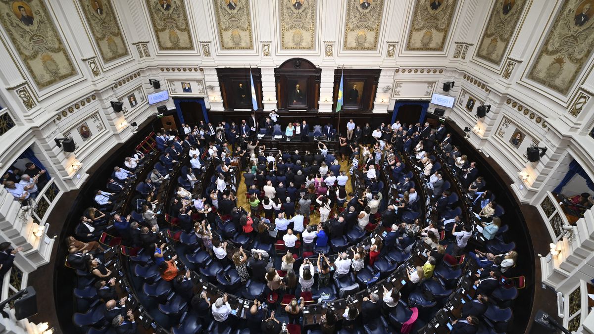 Axel Kicillof sumó legisladores propios, pero seguirá condicionado por Sergio Massa y el kirchnerismo