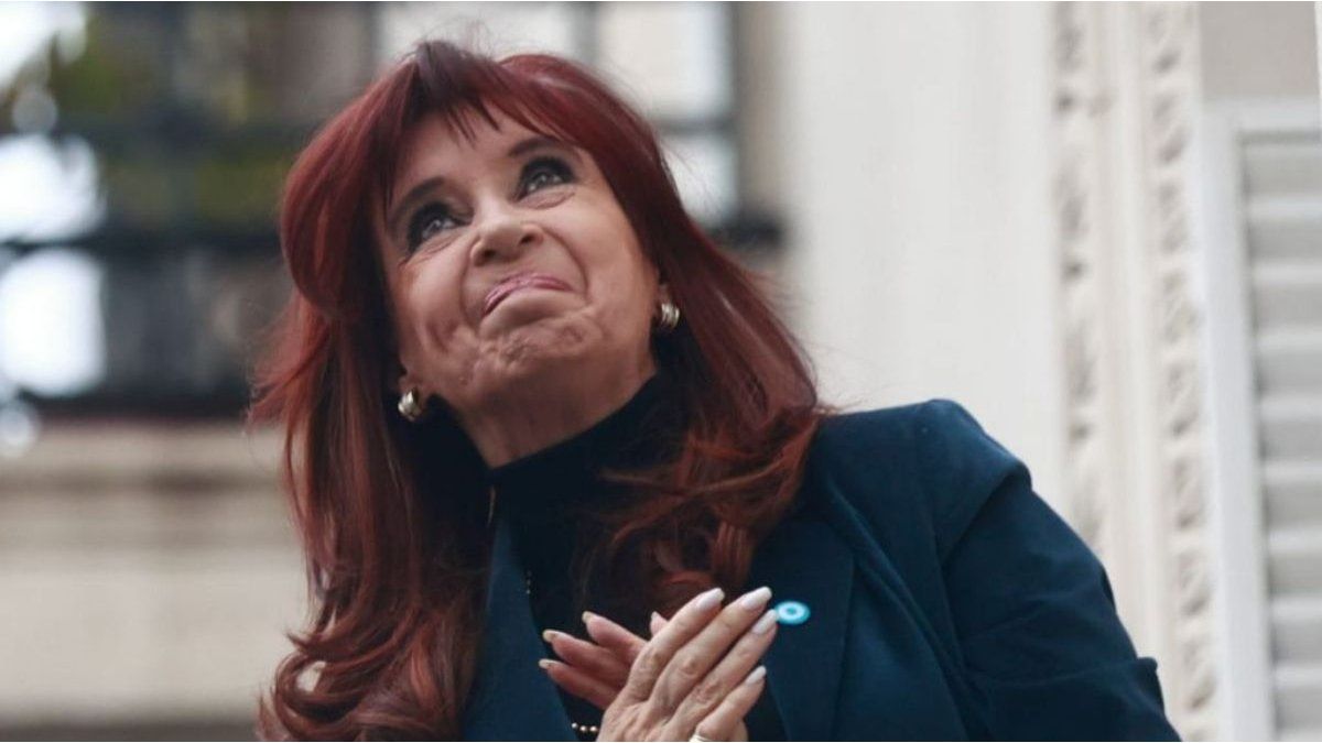 Casación citó a la defensa de Cristina Kirchner y los fiscales para analizar los cuestionamientos sobre el cálculo del decomiso