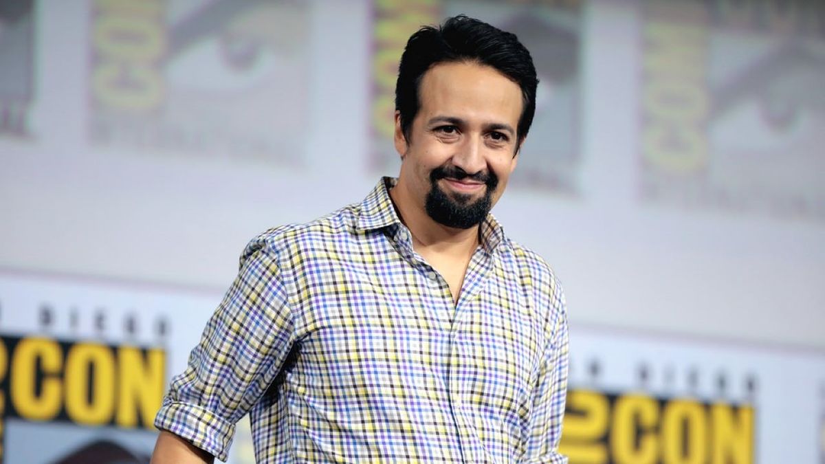 De cuánto es la fortuna de Lin Manuel Miranda, el creador del famoso musical Hamilton