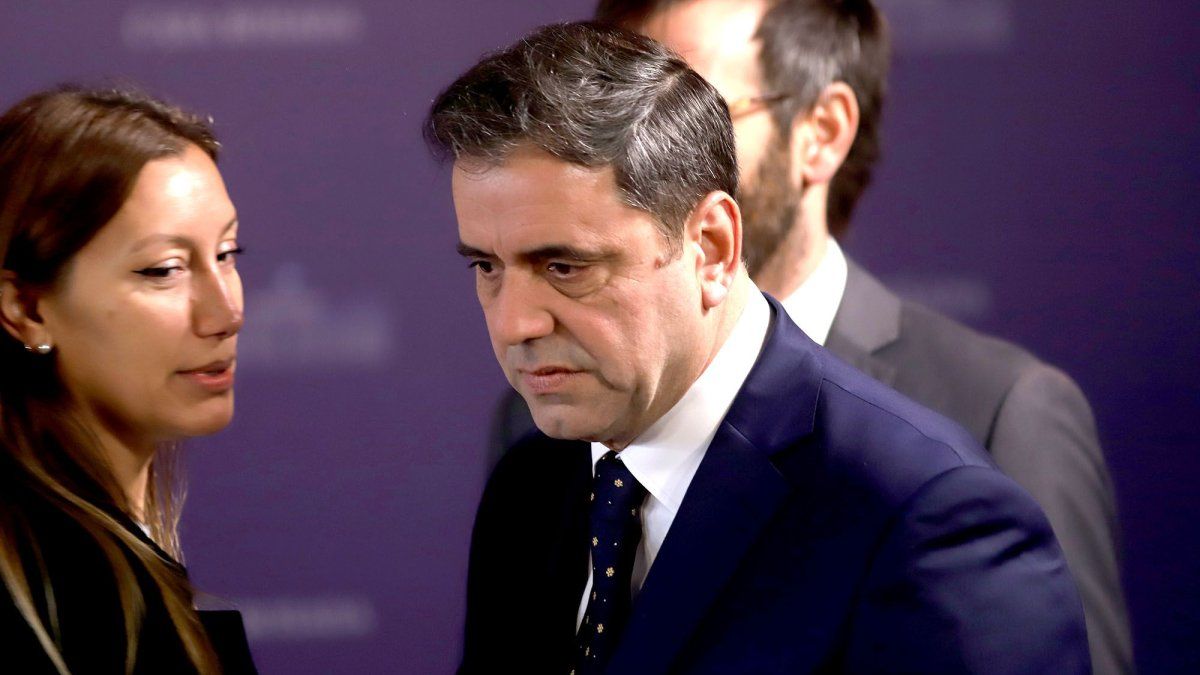 Lisandro Catalán abrió las primeras negociaciones con los gobernadores