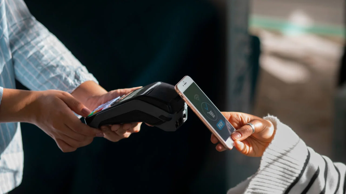 los pagos QR marcaron un récord en volumen y las cuentas en dólares crecieron 17%