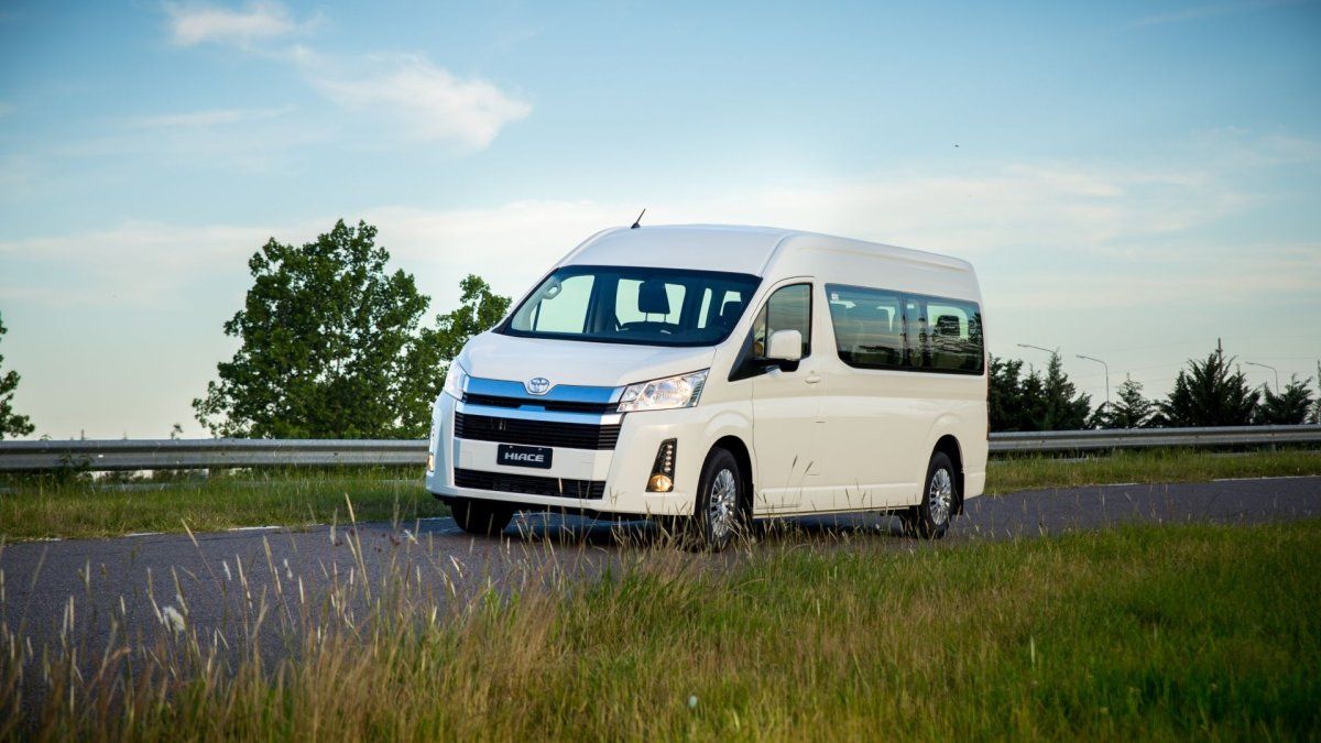 Toyota Argentina comienza a exportar la Hiace a Brasil y refuerza su liderazgo industrial