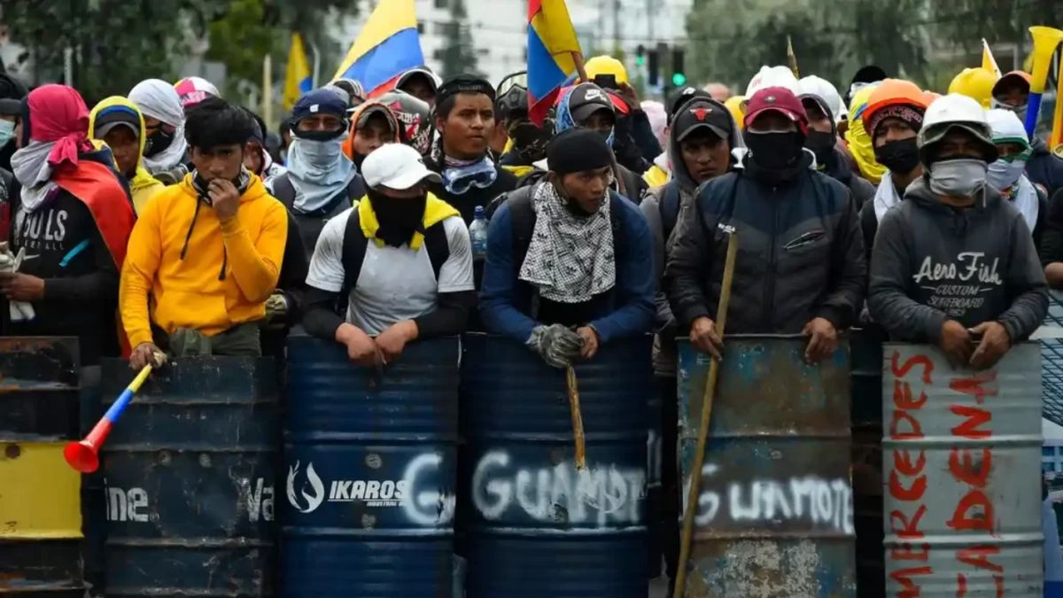 un muerto, heridos y 17 militares retenidos en una nueva jornada de paro nacional
