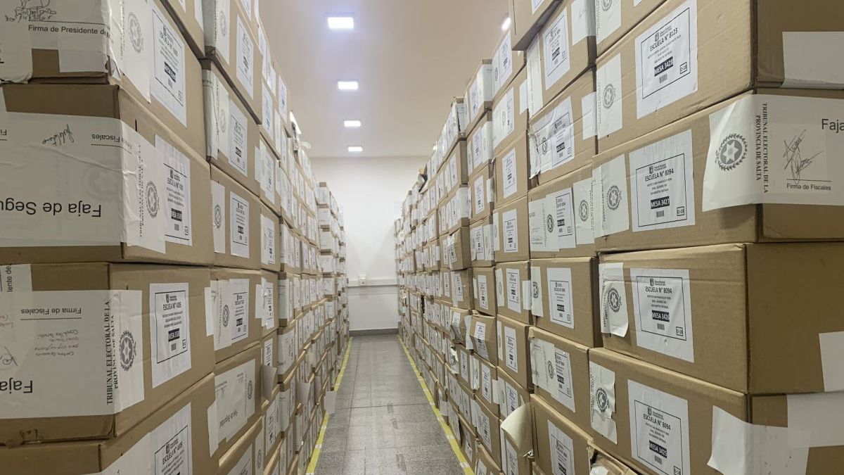 la Dirección Nacional Electoral distribuyó los aportes de campaña para las legislativas de octubre