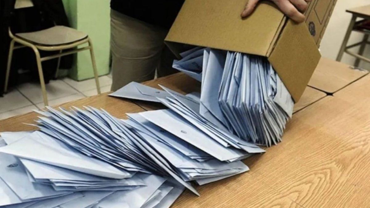 Elecciones 2025 EN VIVO: La Justicia Electoral decidió que el recuento de votos sea por provincia