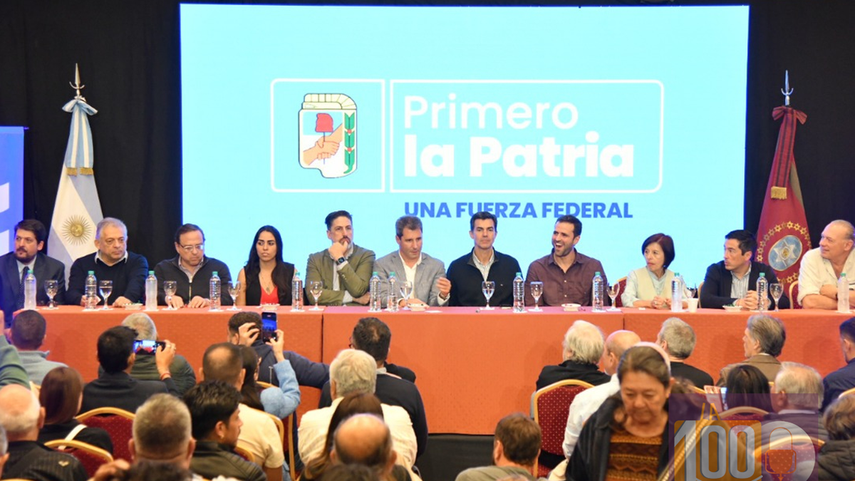 Fuerza Patria se aglutina en torno a Juan Manuel Urtubey en la recta final de campaña