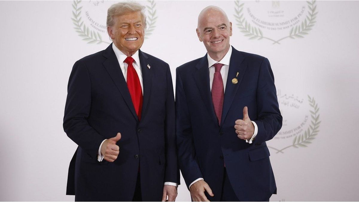 Infantino prometió un plan de ayuda en Palestina en la Cumbre por la Paz, mientras evita un veto a Israel en la FIFA