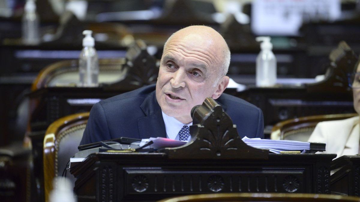 José Luis Espert pidió licencia hasta el final de su mandato como diputado tras el escándalo con Fred Machado