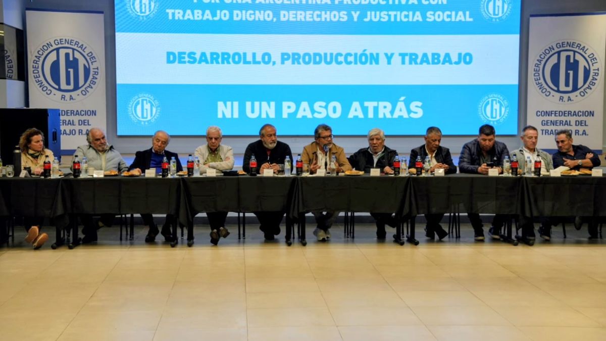 La CGT cierra filas contra la reforma laboral y se prepara para bloquear el proyecto: Ni un paso atrás