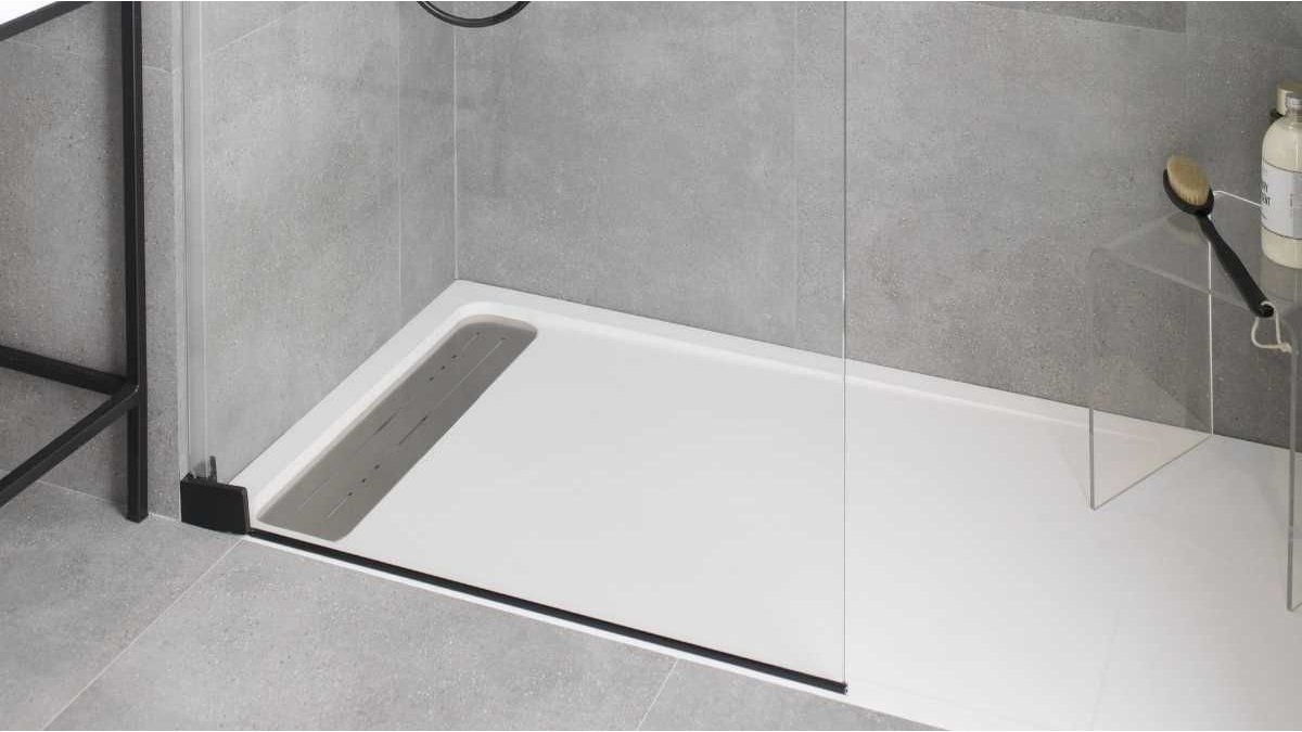 la nueva tendencia en 2026 para hacer espacio en los baños