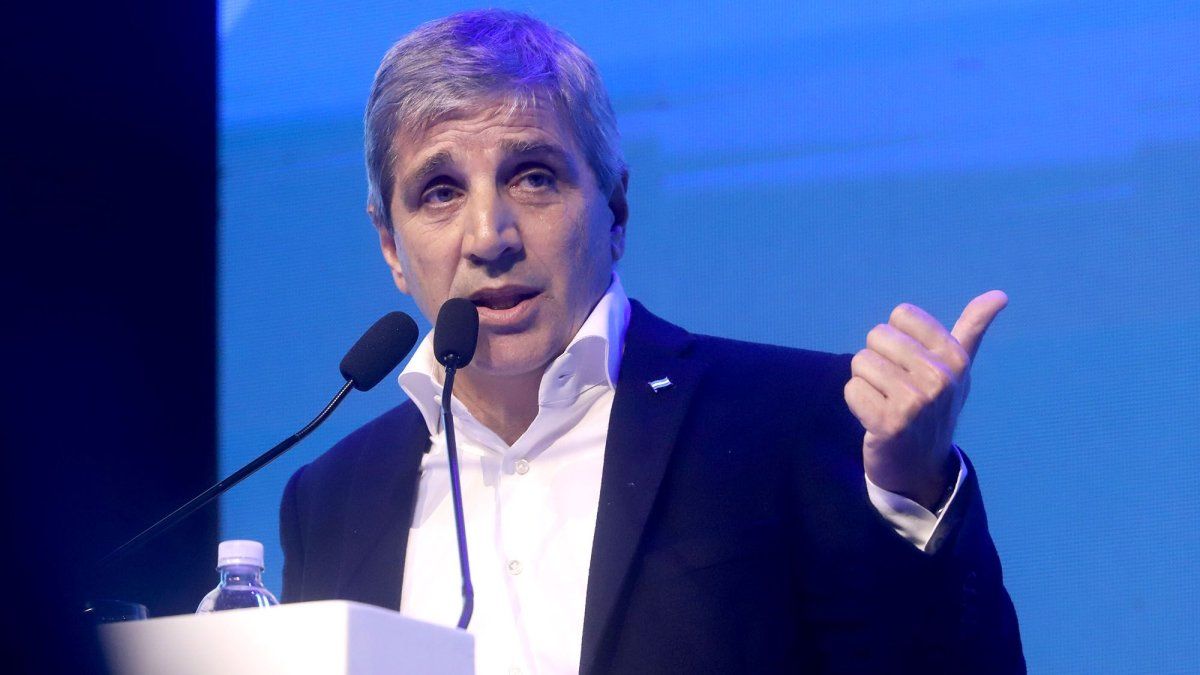 Luis Caputo tendrá que concurrir al Congreso para explicar el acuerdo con los Estados Unidos