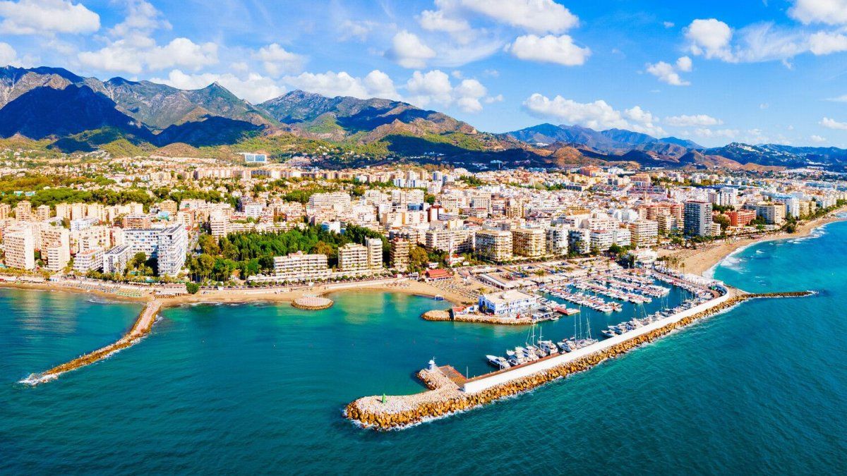 Por qué Marbella se convirtió en el club privado de los multimillonarios del mundo
