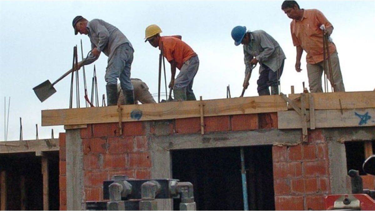 más de 4,5 millones de ocupados no cubren la canasta básica