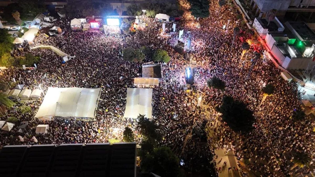 Multitudinario acto en Tel Aviv celebró el alto el fuego en Gaza