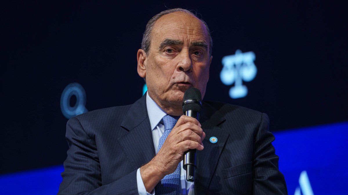 No creo que el acuerdo sea excluir a China de la Argentina