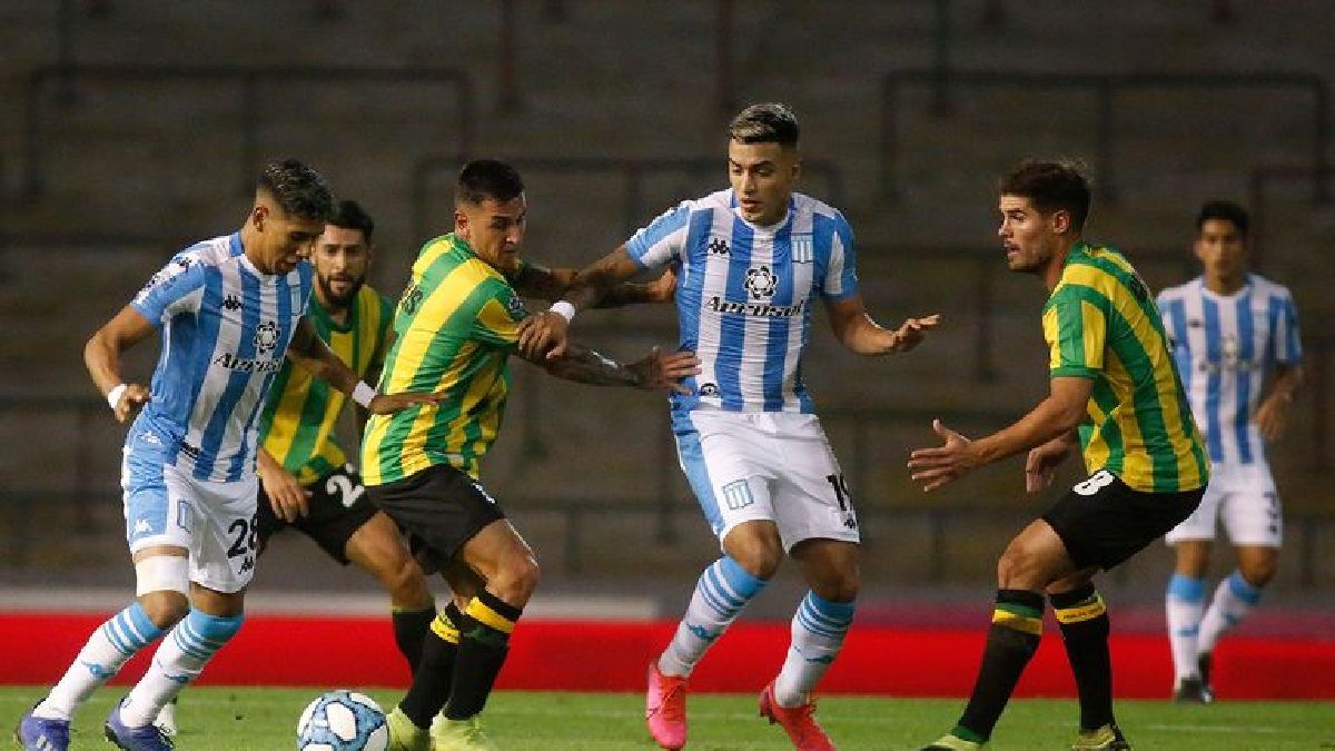 Racing recibe a Aldosivi esta noche, pensando en la Copa: horario, TV y formaciones