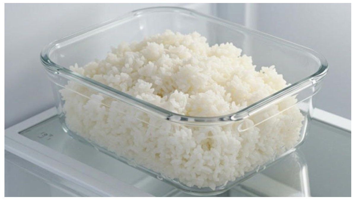 Por qué no hay que guardar el arroz cocido en la heladera por más de 24 horas