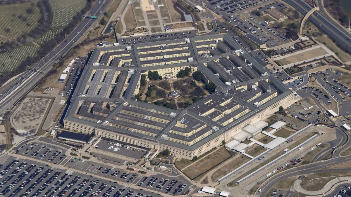 el Pentágono recibió una donación anónima de u$s130 millones para pagar sueldos militares