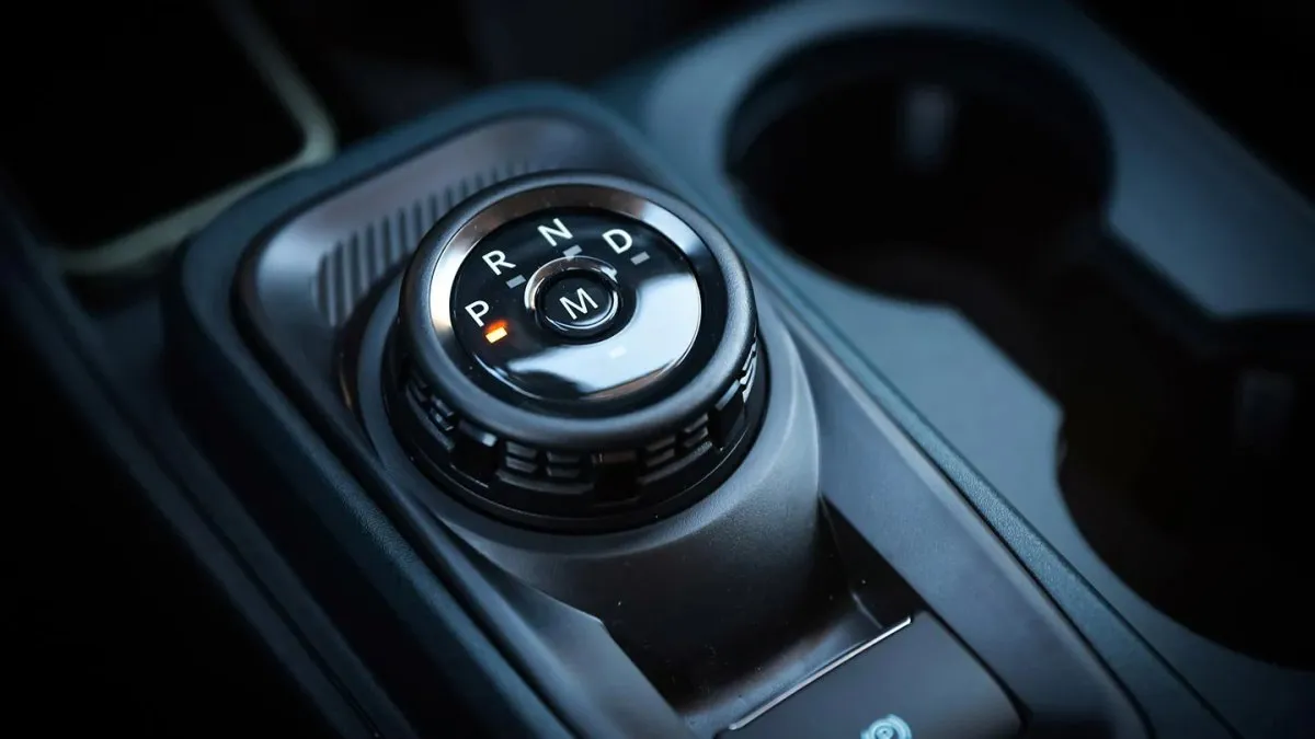 cuál fue el vehículo que más bajó su precio en octubre