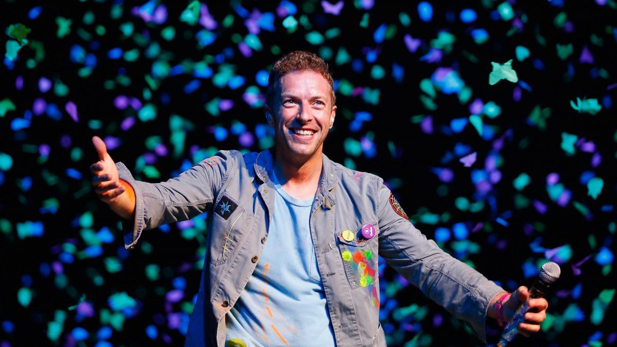 la decisión millonaria que cambió la economía de Coldplay