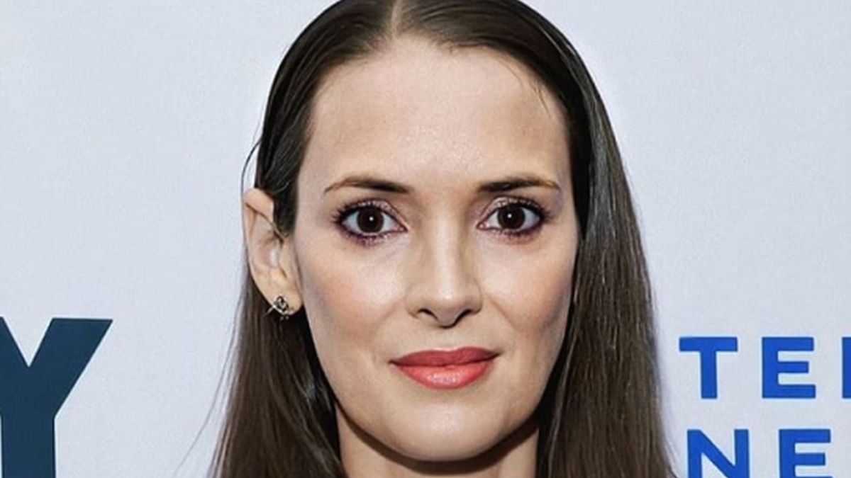 de cuánto es la fortuna de Winona Ryder