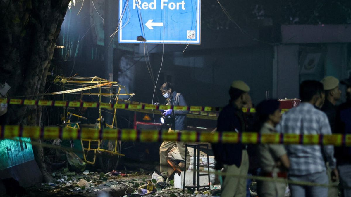 al menos 8 muertos y 19 heridos por la explosión de un vehículo en Nueva Delhi