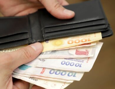 la Argentina está entre los países que más usan el efectivo